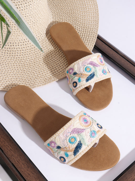 Heritage Embroidery Toe-Ring Flats