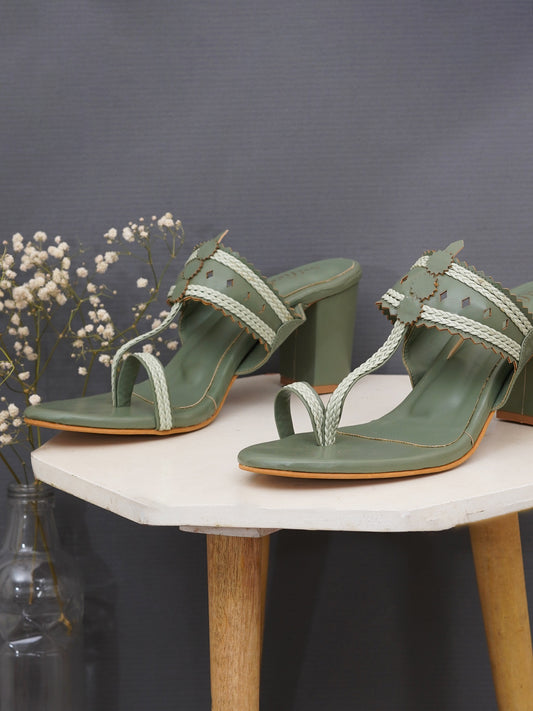 Everyday Chic Block Heel Sandals