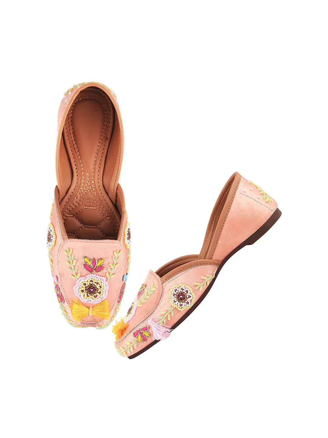 Floral Thread Embroidered Wedge Juttis