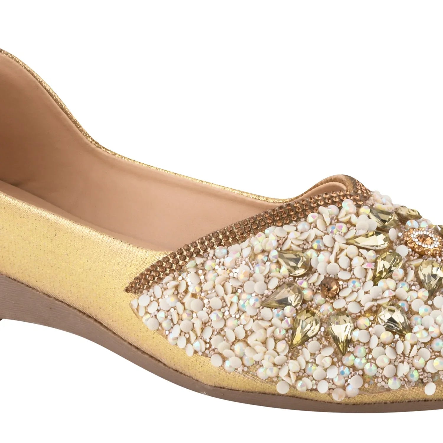TRYME Floral Motfi Festive Stone Beaded Juttis For Women & Girl
