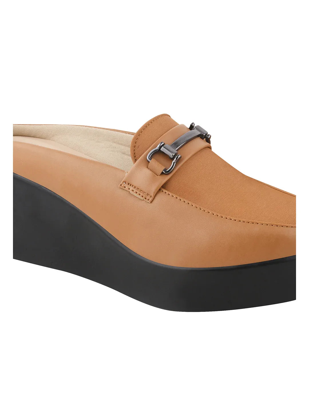 Minimal Buckle Wedge Loafers