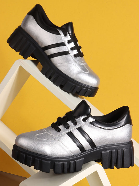 Street Rover Lace-Up Shoes