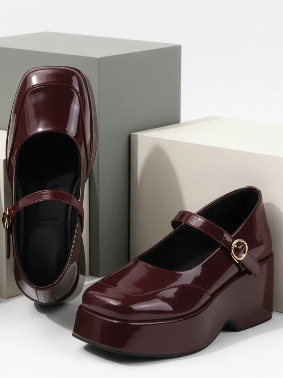 Glossy Strap Platform Heel Pumps