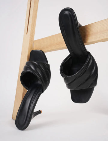 SoftCurve Padded Mule Heels