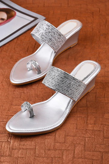Shimmer Toe-Ring Wedge Heel