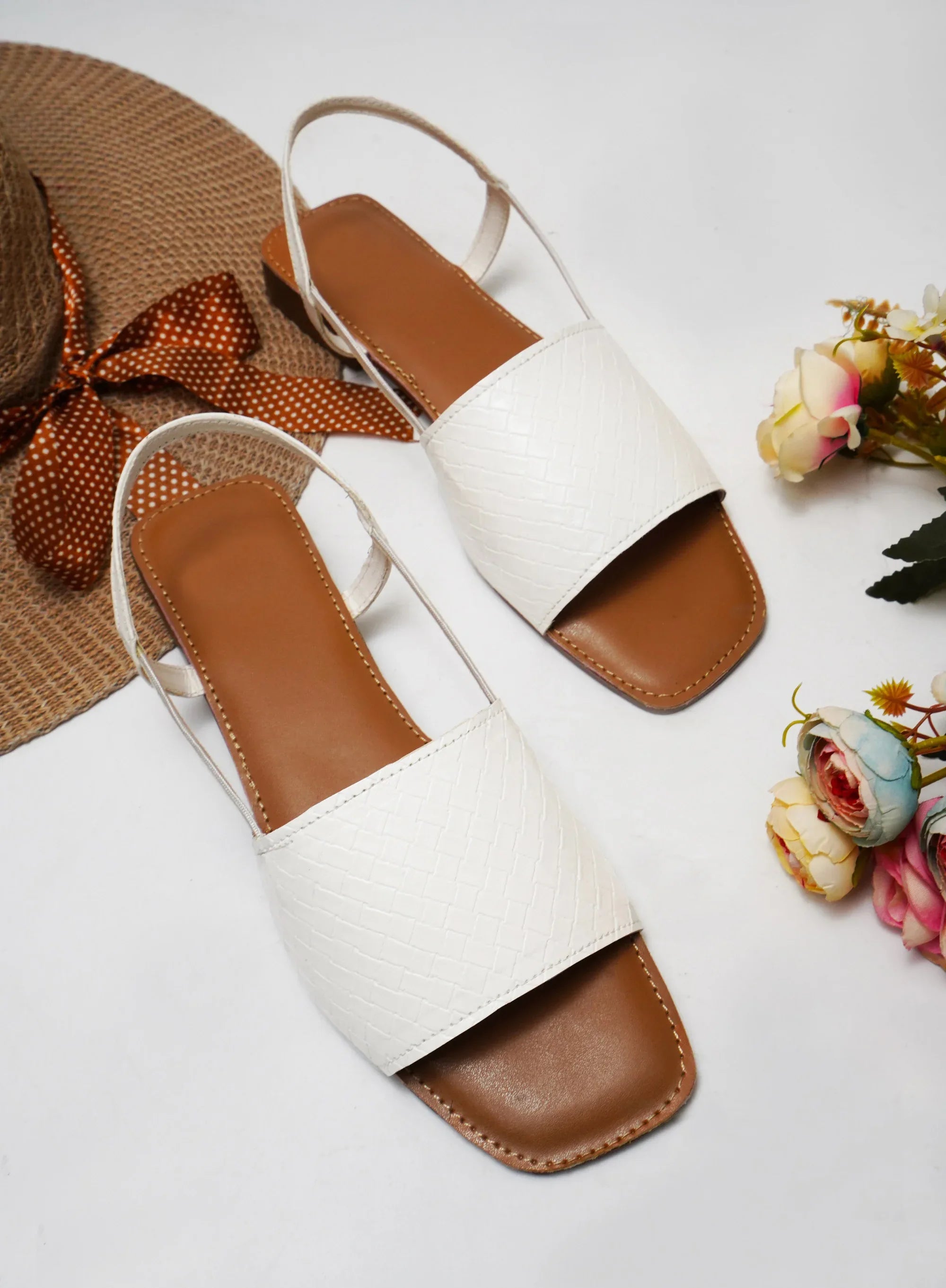 Elegant Weave Detail Flat Sandals
