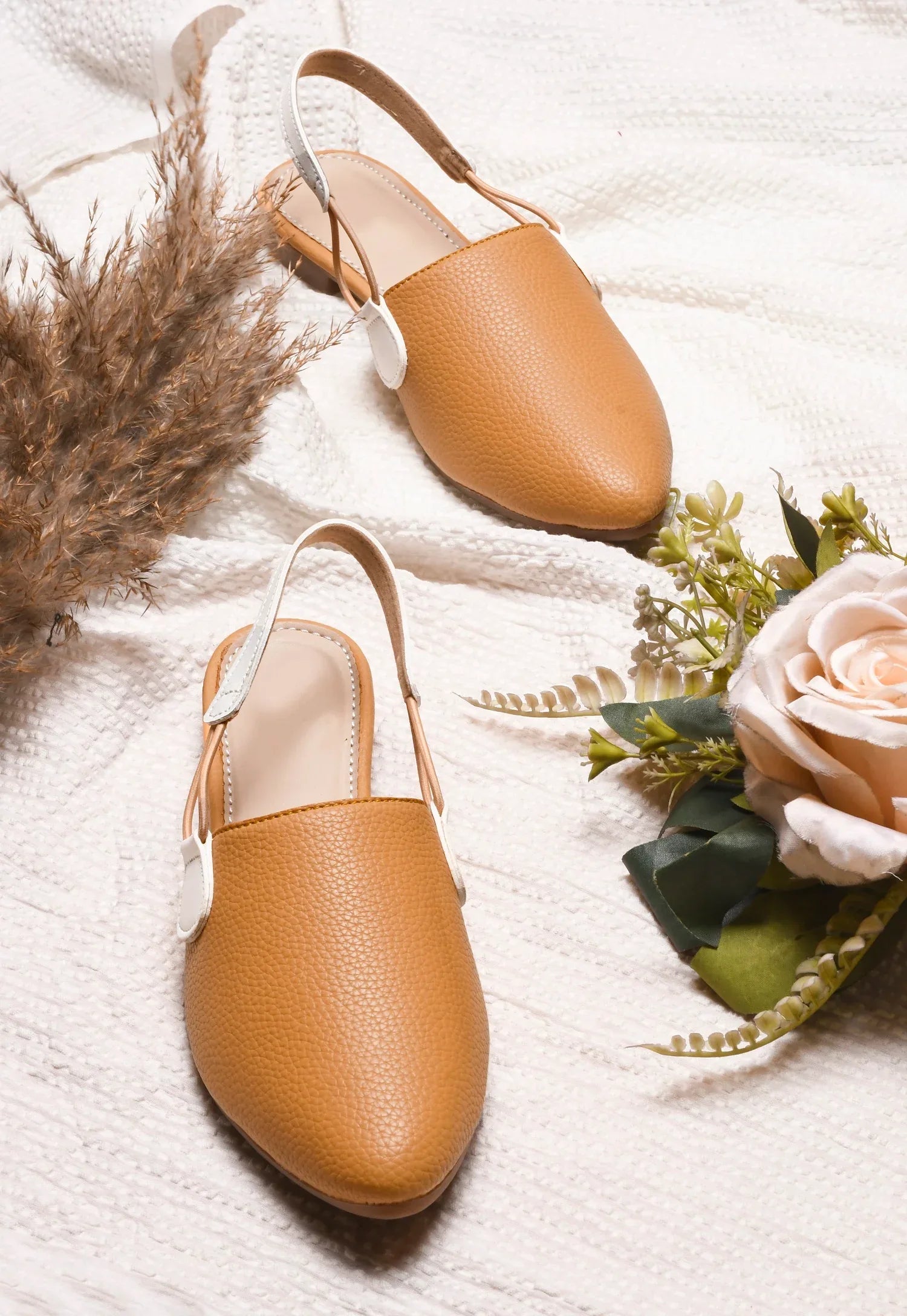 Modern Slingback Mule Flats with Pointed Toe