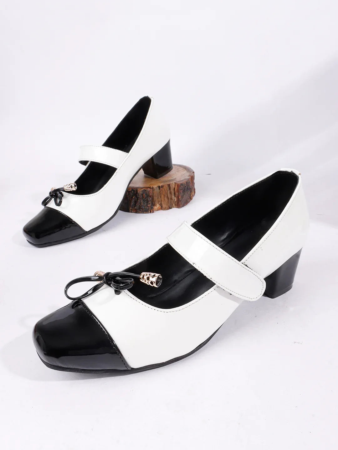 Classic Strap Detail Mid Heel Shoes