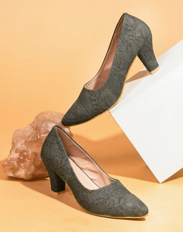 Everyday Chic Block Heel Shoes