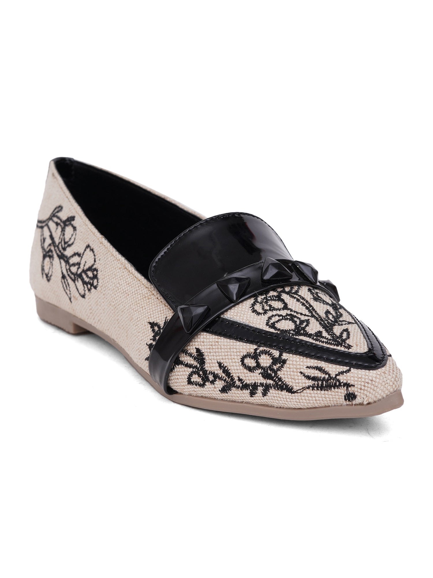 Embroidered Pointed Toe Premium Printed Slip-On Ballet Flats