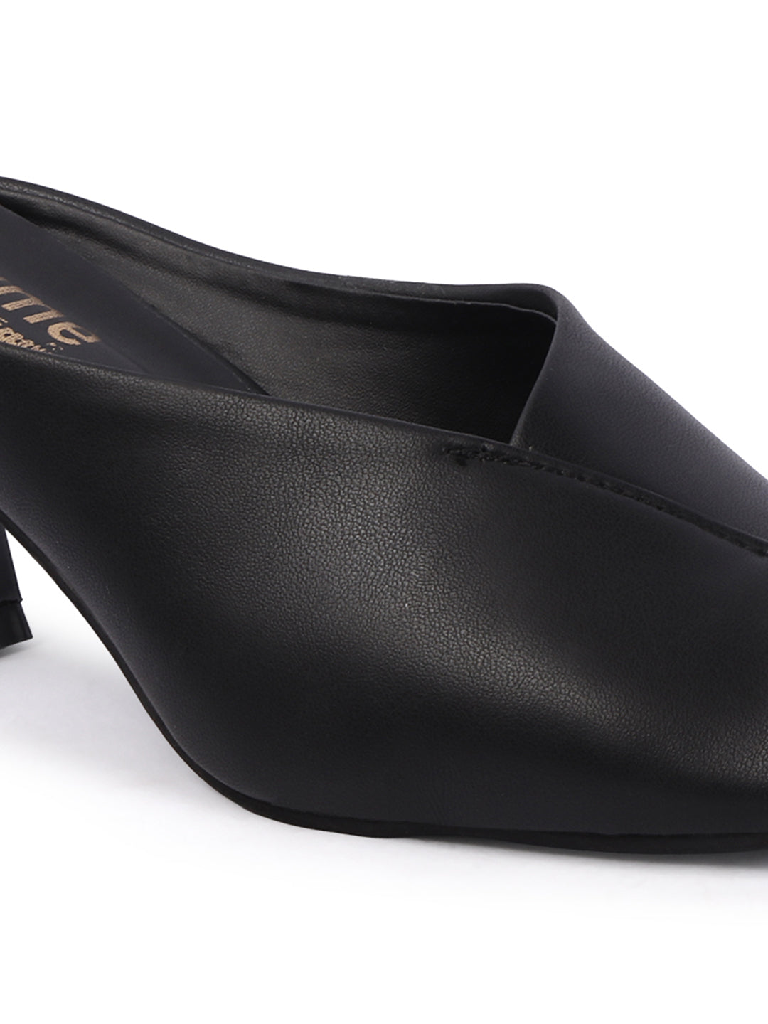 Curve Charm Twisted Upper Square Toe Heel Mules