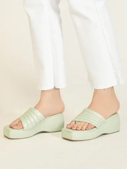 Comfort Curve Padded Wedge Slides