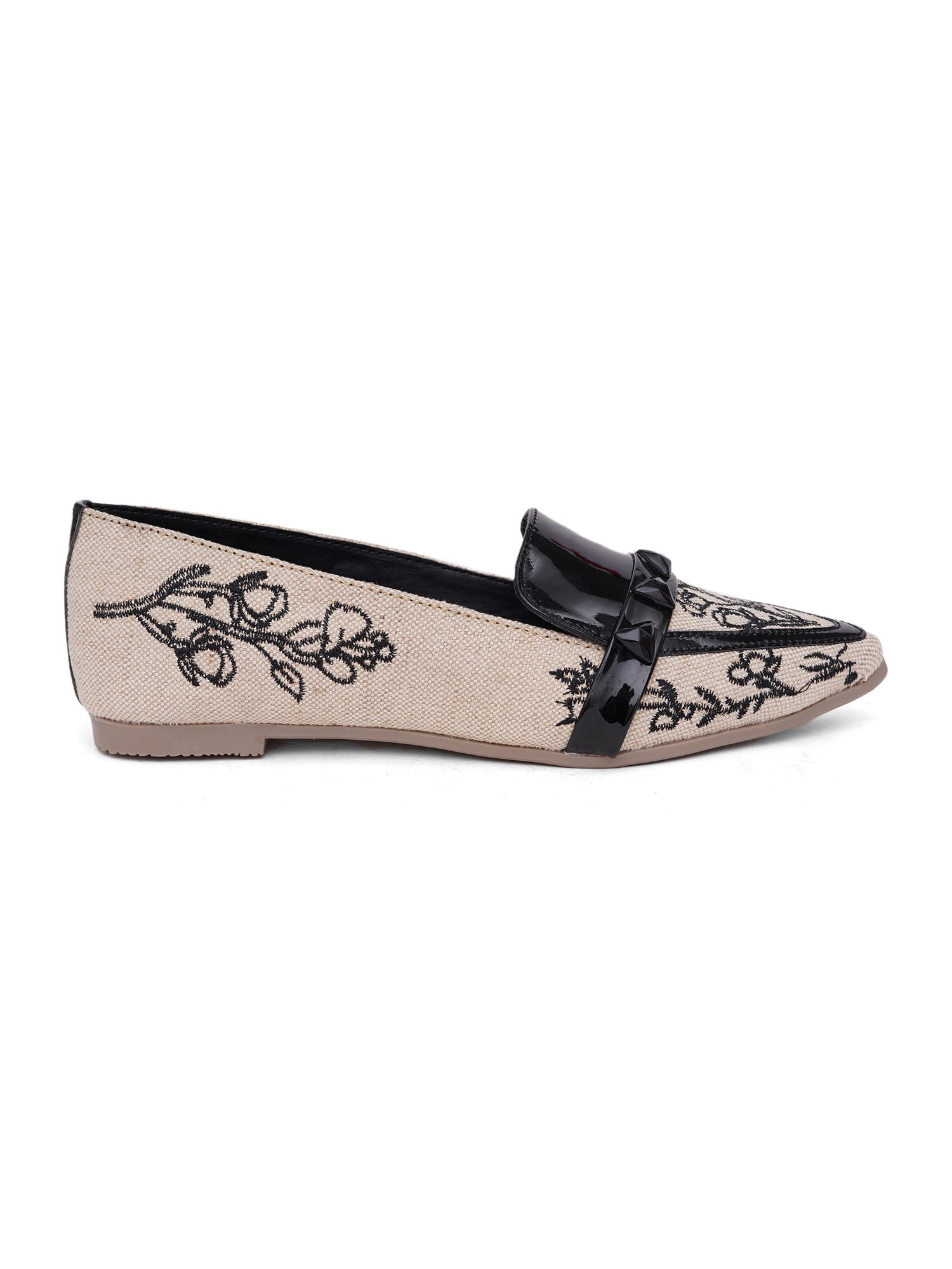 Embroidered Pointed Toe Premium Printed Slip-On Ballet Flats