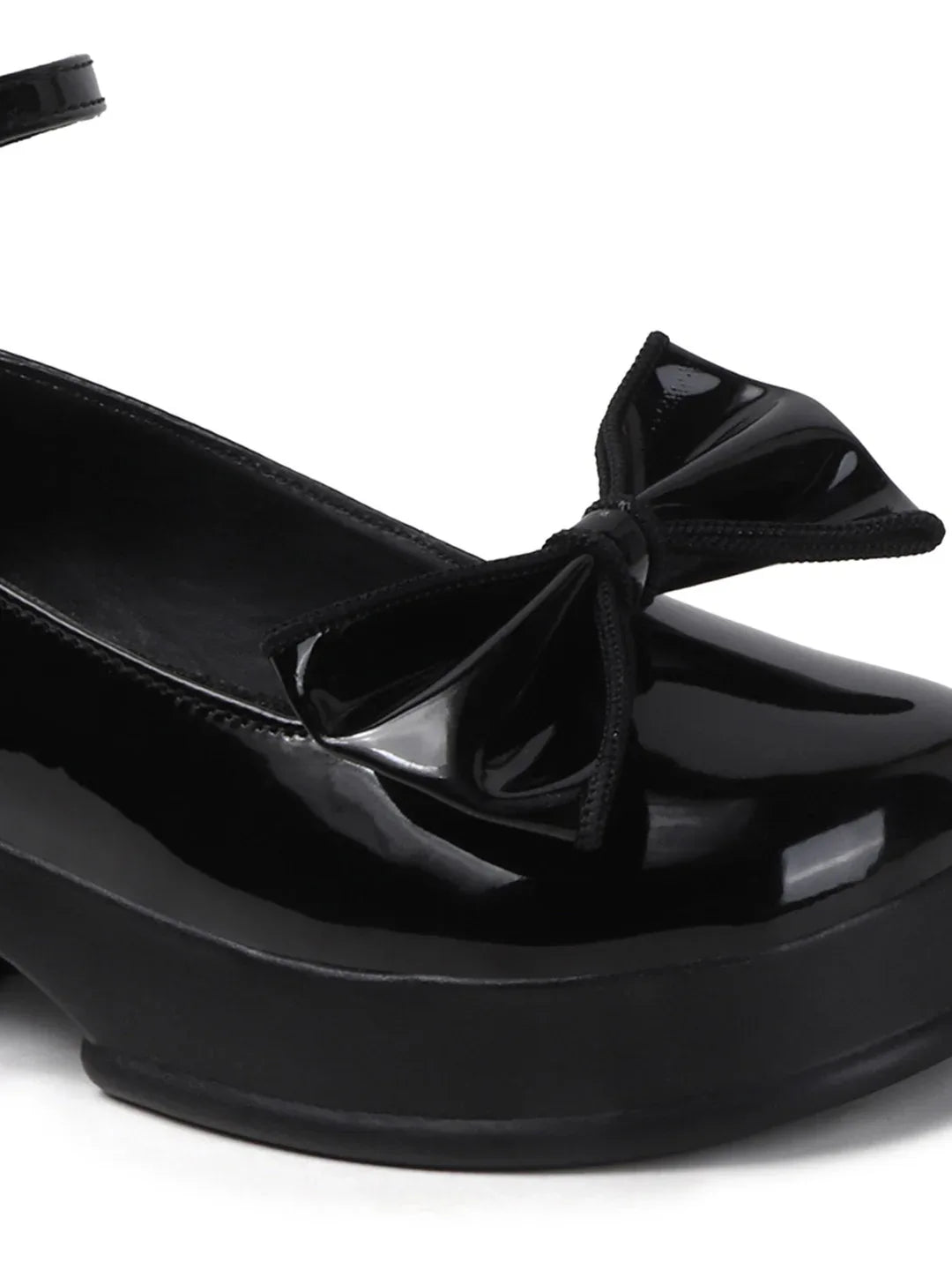 Modern Mary Jane Platform Pumps