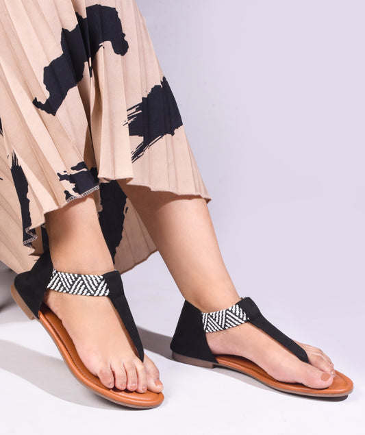 Chic Thong Style Everyday Flats