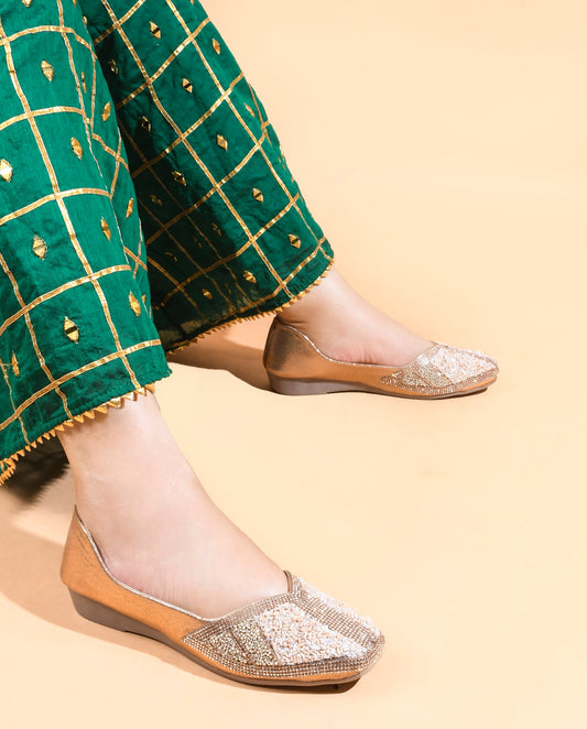 TRYME Festive Square Toe Embellished Stone Women's Juttis