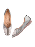 TRYME Festive Square Toe Embellished Stone Women's Juttis