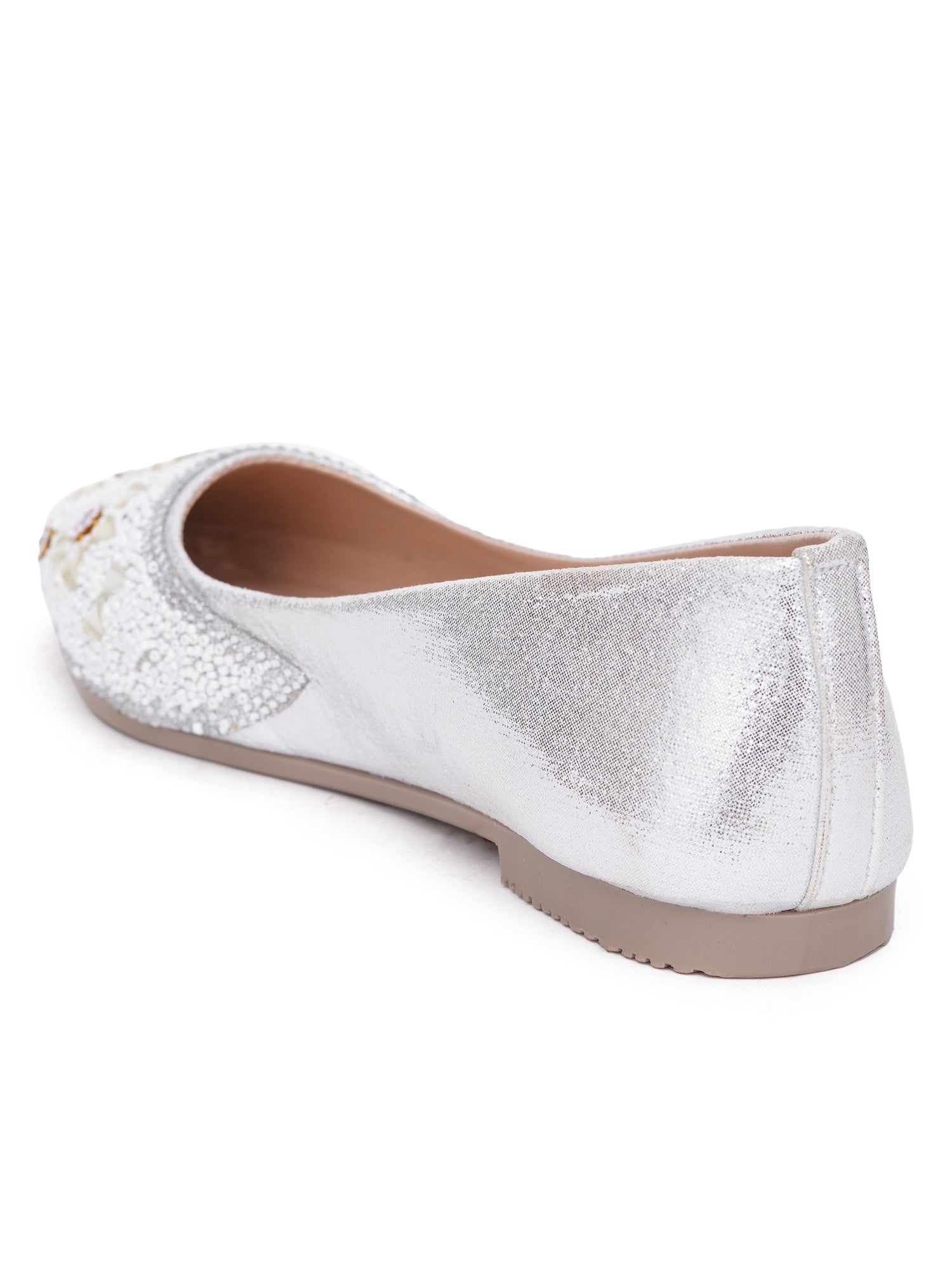 Blossom pearls & stone Embellished Pointed Desi Juttis