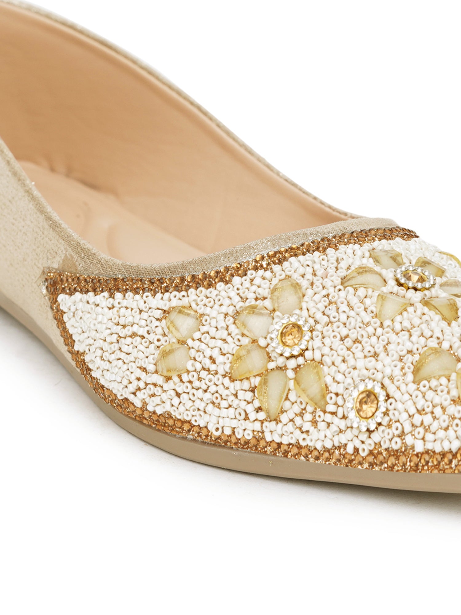 Blossom pearls & stone Embellished Pointed Desi Juttis