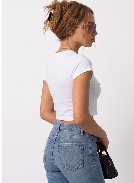 "Protect Your Heart" Bow Graphic Crop T-Shirt-White