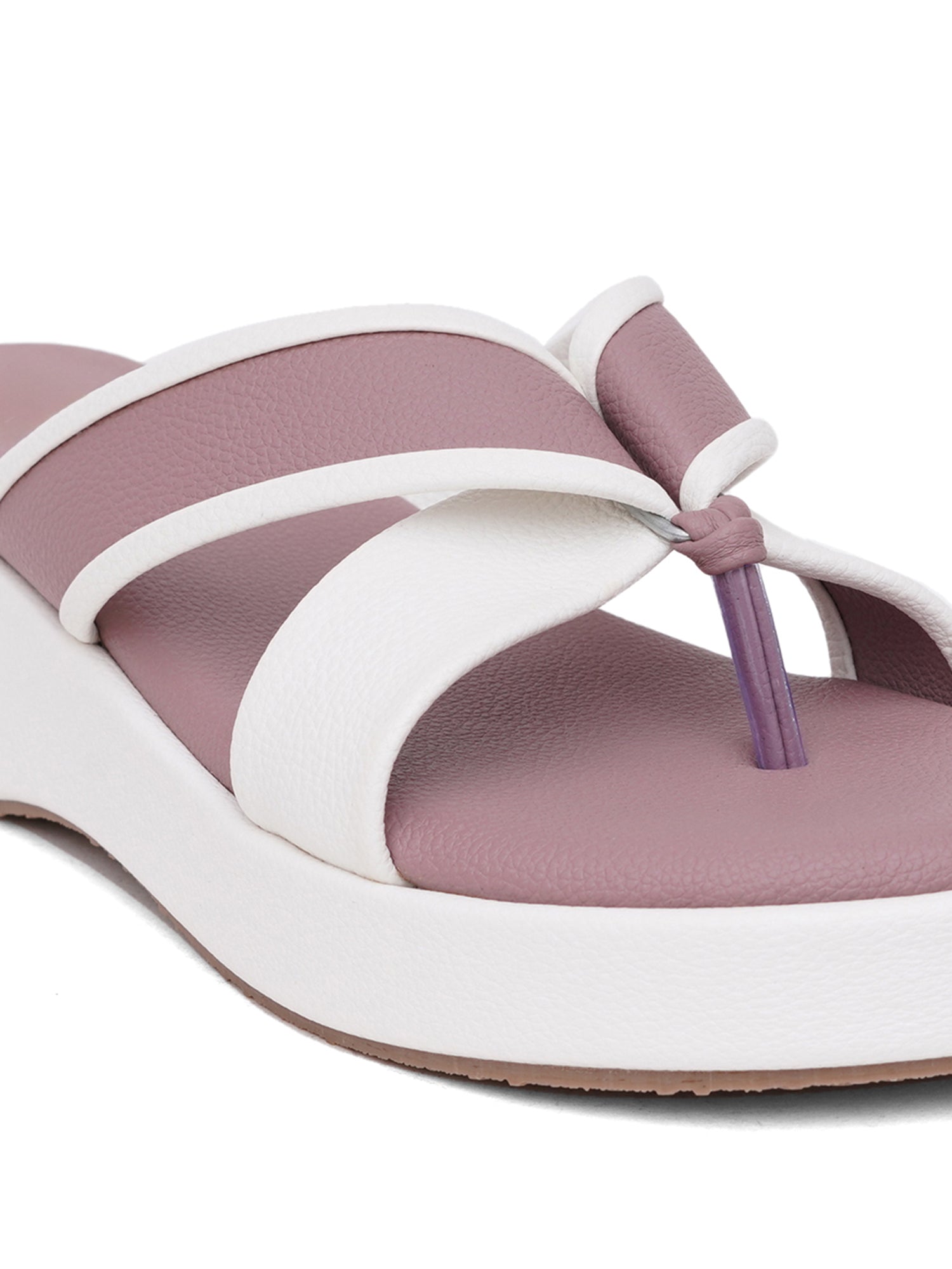 Comfort Toe-Ring Platform Sandals