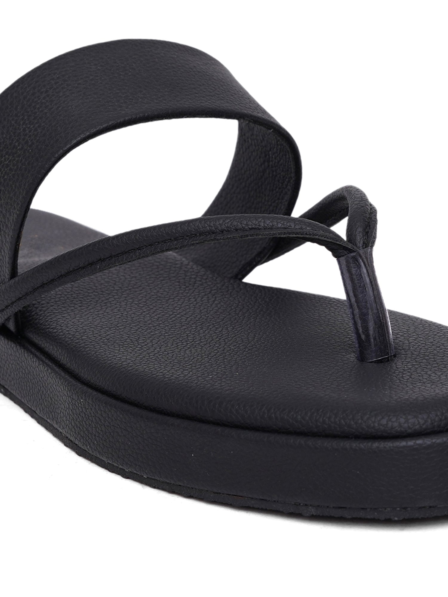 Women’s Minimal Toe Ring Flat Slippers
