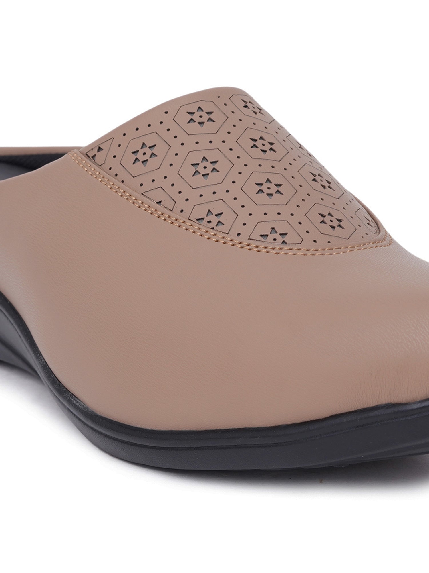 Cozy Step Cushioned Comfort Mule