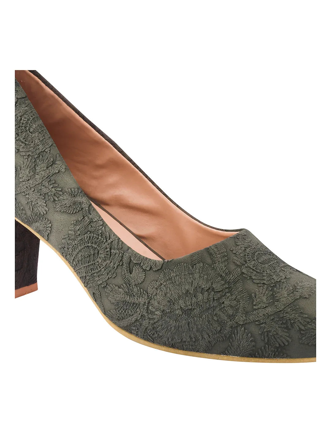 Everyday Chic Block Heel Shoes