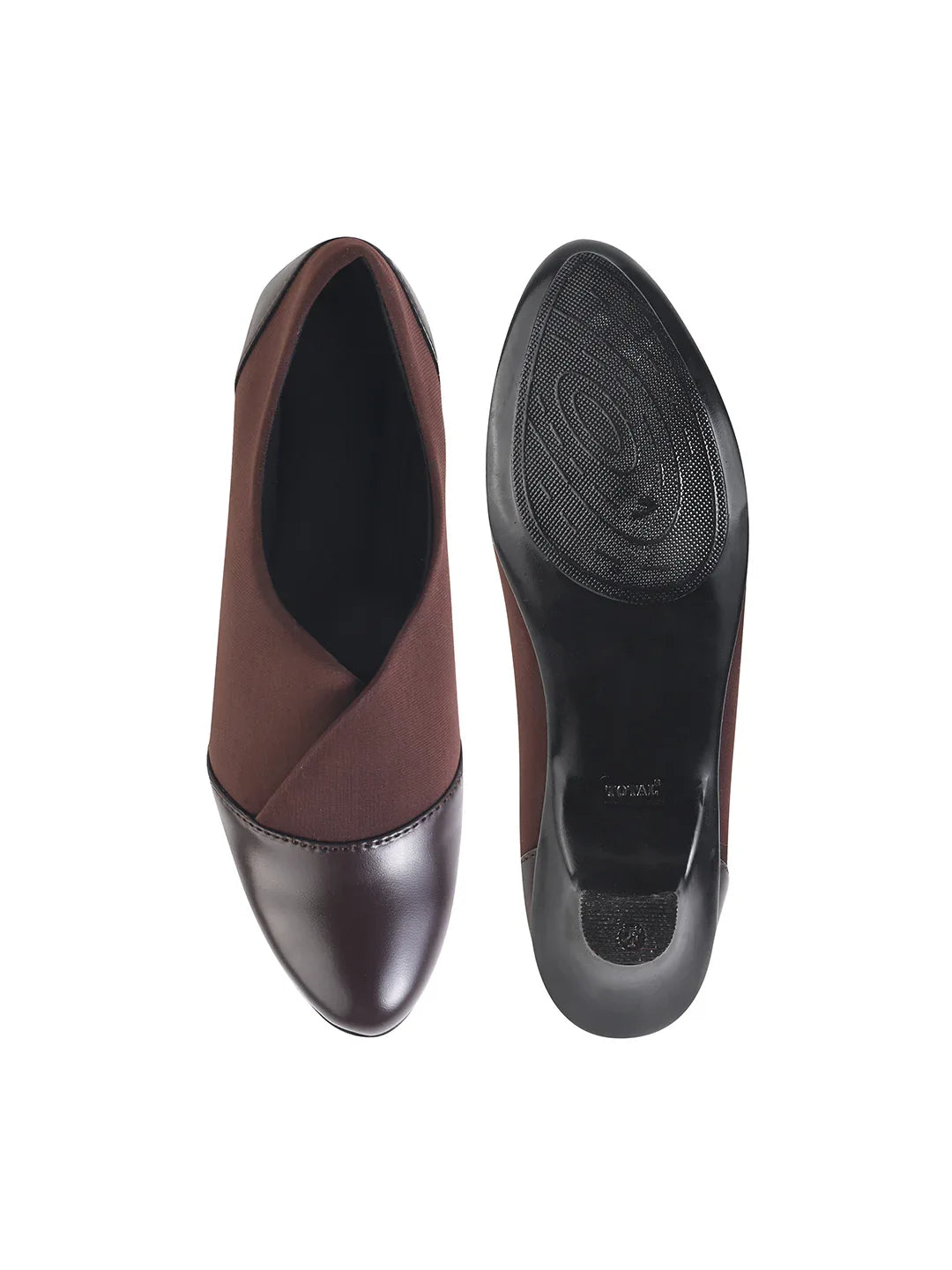 Classic Two-Tone Formal Pumps