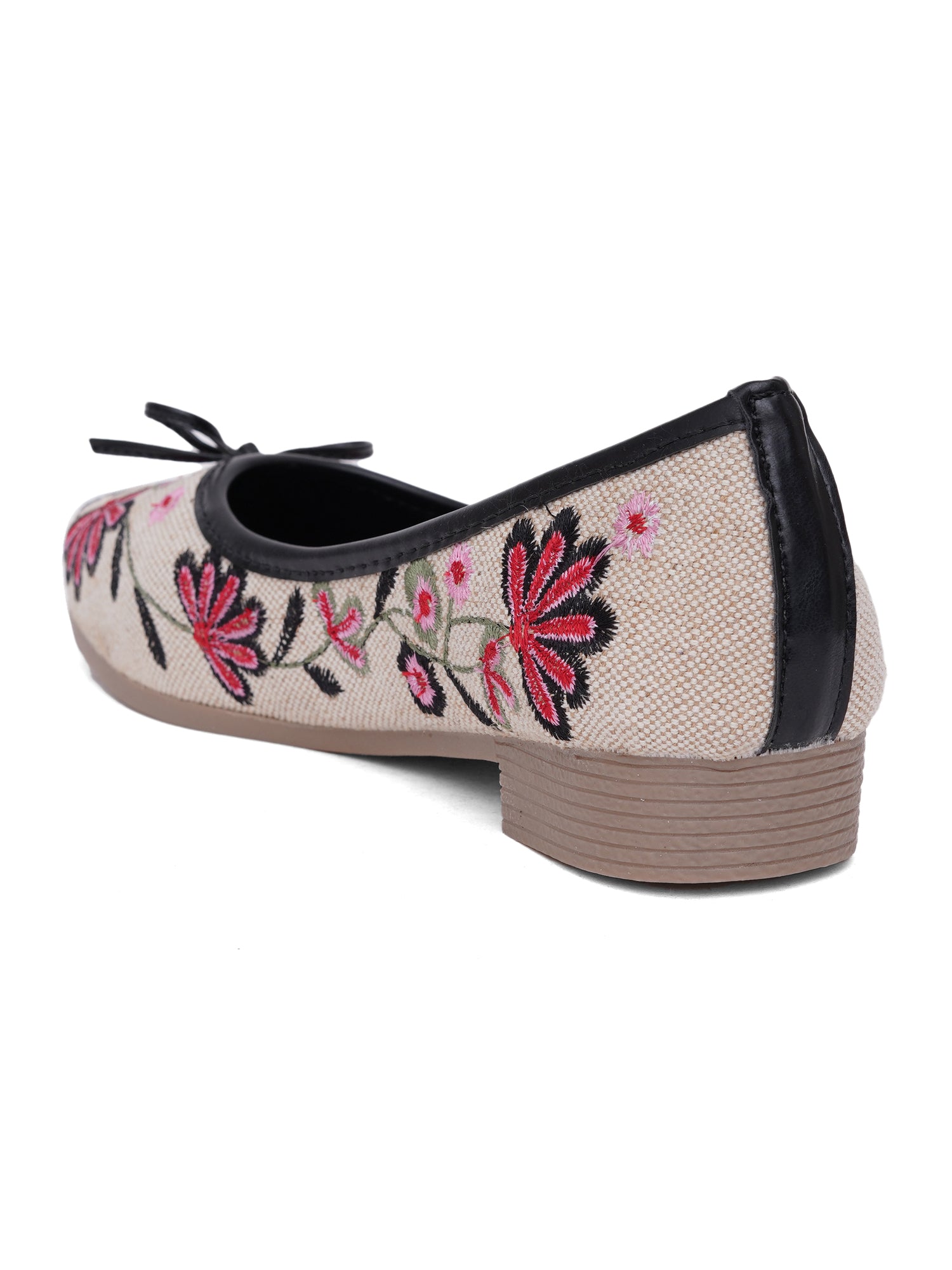 Aroma Floral Embroidered Ballet Flats