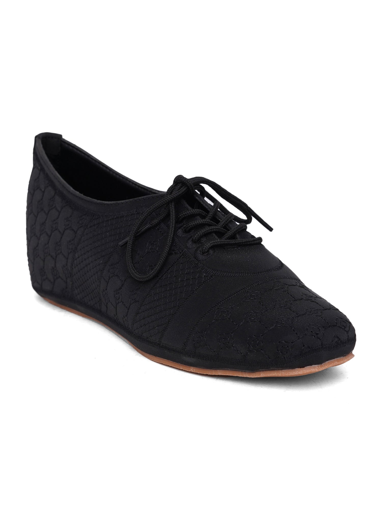 Textured Women's Lace-Up Oxford Casual Shoes