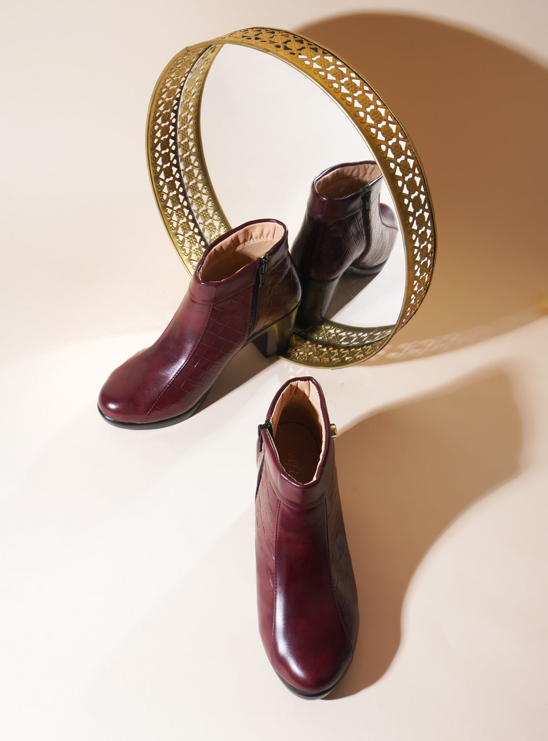 Classic Quilted Ankle Boots with Side Zip for Women