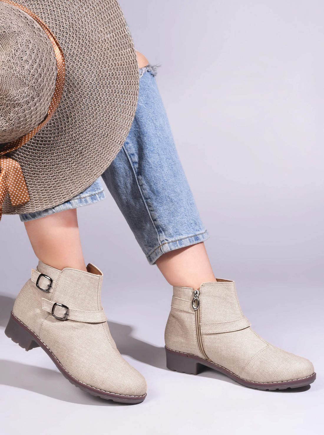 Minimal Chic Block Heel Ankle Boots