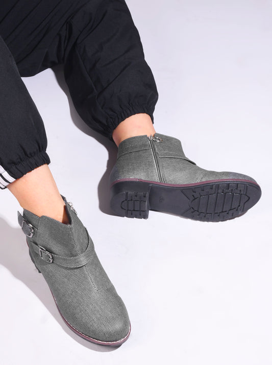 Minimal Chic Block Heel Ankle Boots