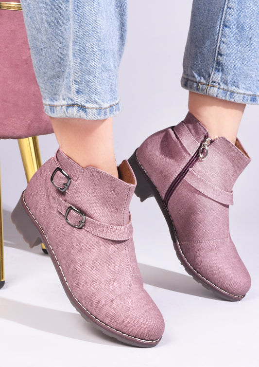 Minimal Chic Block Heel Ankle Boots