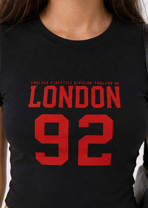 Fitted Sporty Graphic Crop T-Shirt – London 92 Print-black red
