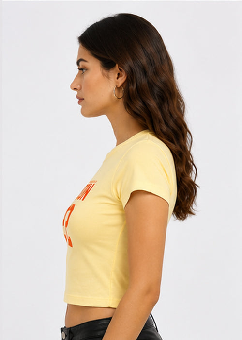 Fitted Sporty Graphic Crop T-Shirt – London 92 Print