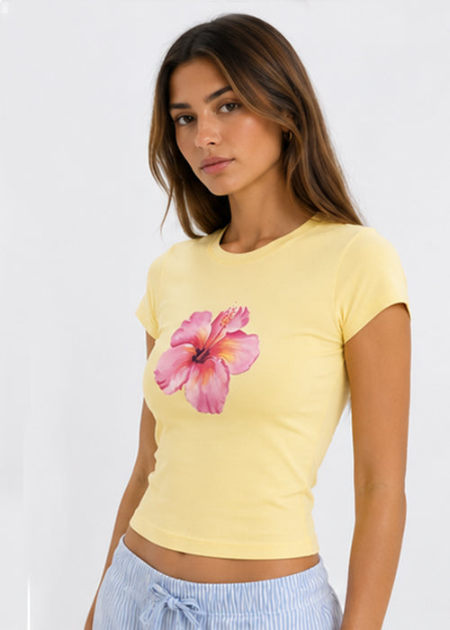 Hibiscus Floral Graphic Slim Fit Crop Top – Yellow