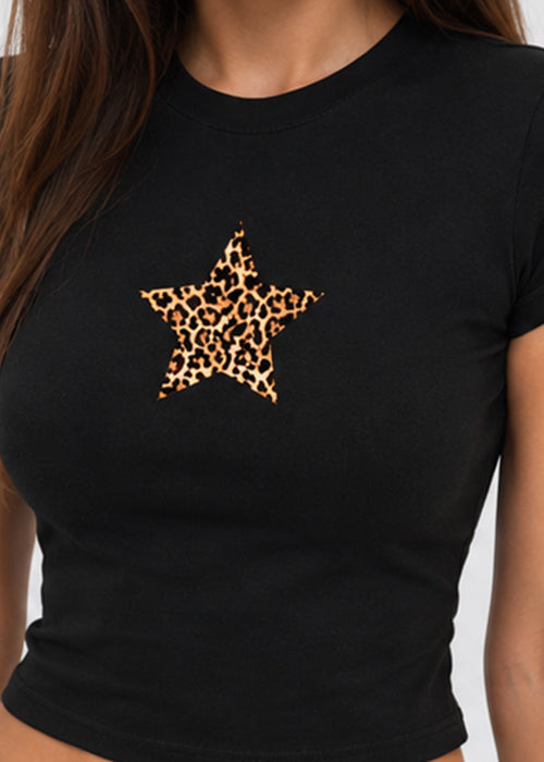 Leopard Star Graphic Slim Fit Crop Top – Black