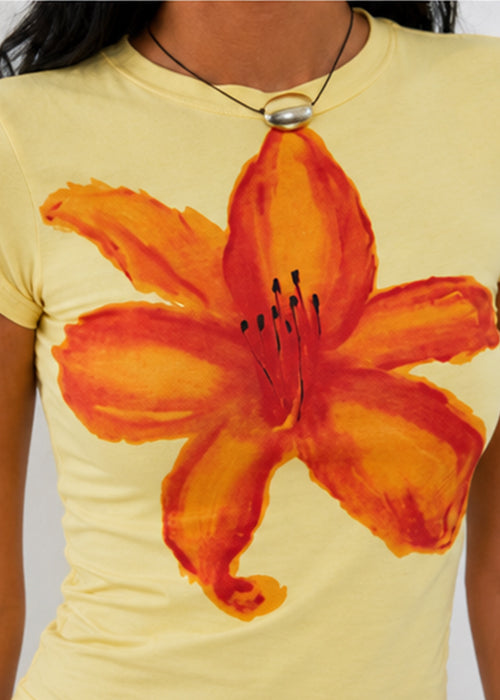 Oversized Floral Graphic Slim Fit Crop Top – Yellow