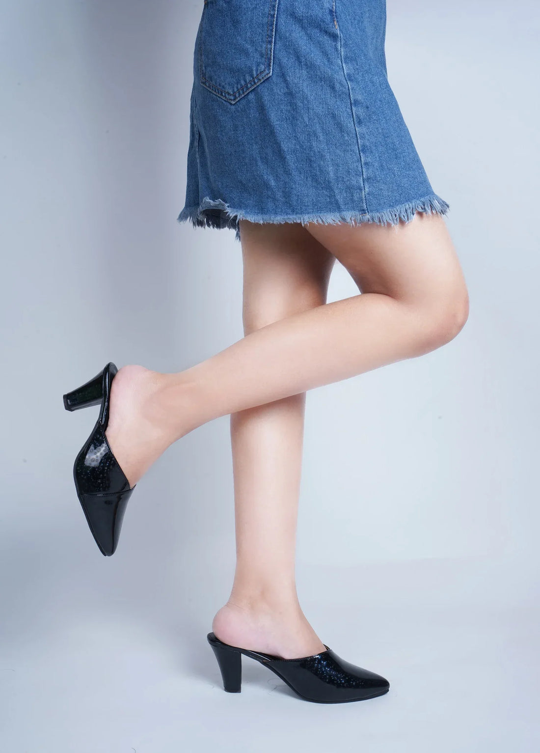 Classic Pointed-Toe Block Heel Mules