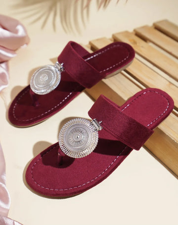 Minimal Ethnic Toe-Ring Flats