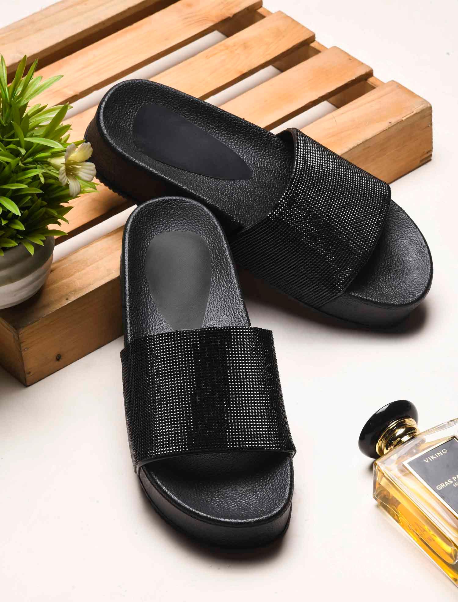 Textured Wide Strap Slides