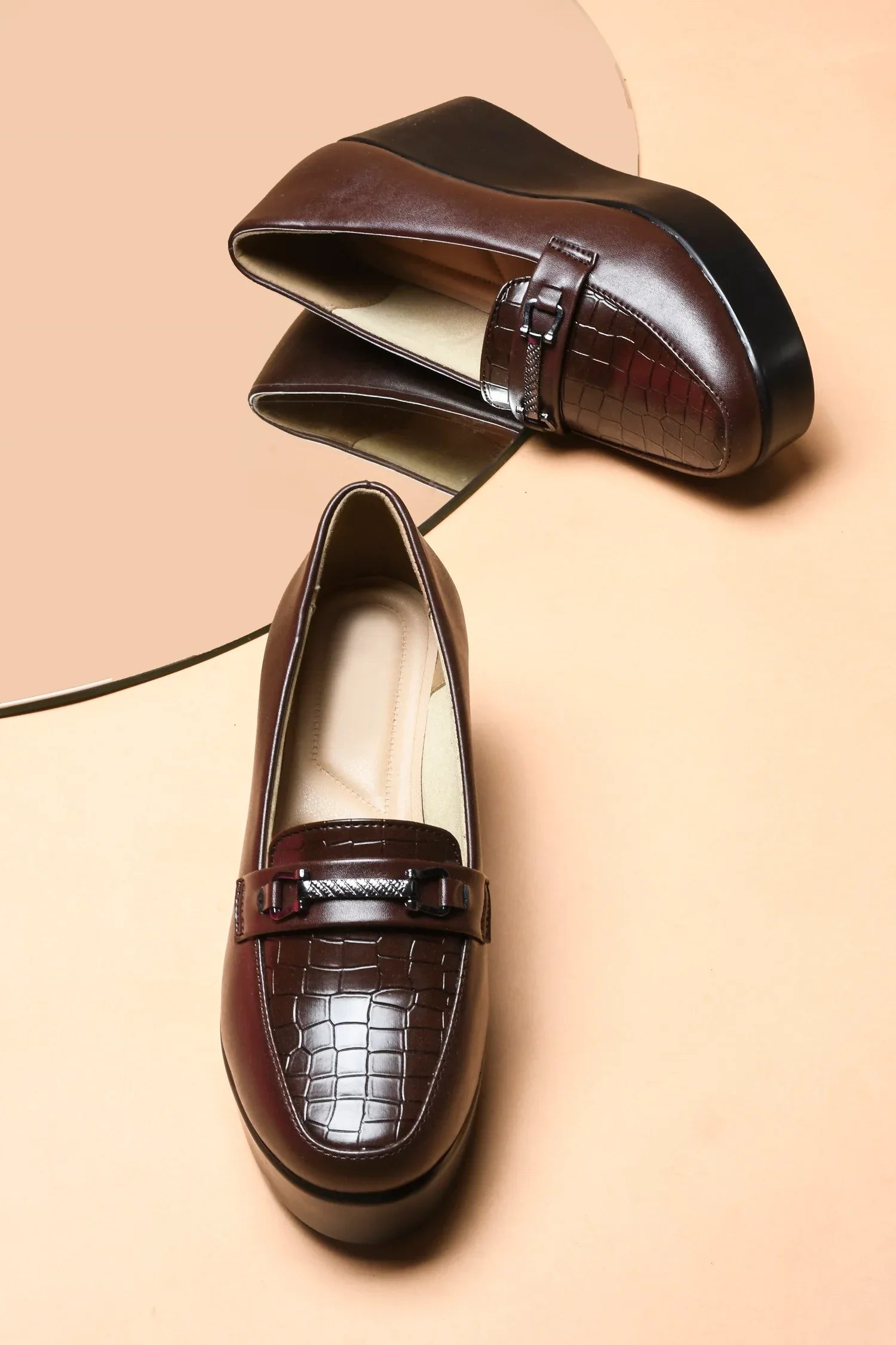 Classic Croc-Textured Office Wear Wedge Loafers
