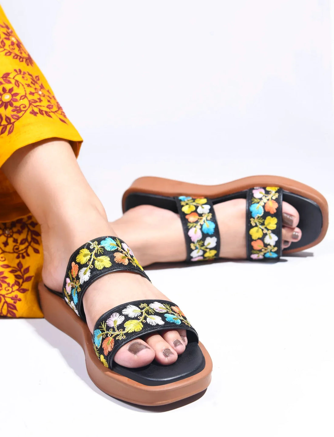 Garden Bloom Embroidered Comfort Slides
