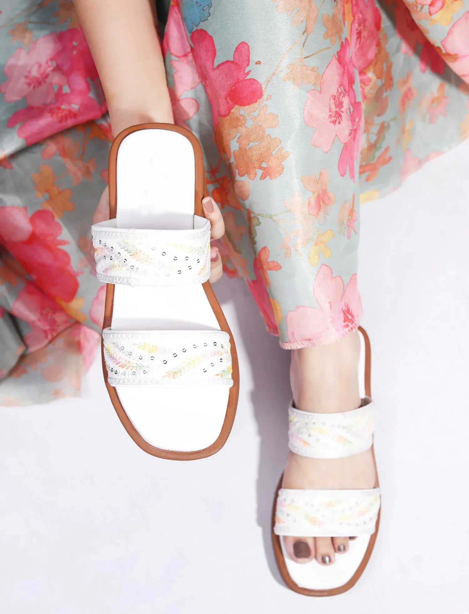Ethnic Leaf Embroidery Flat Slides