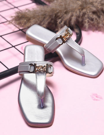 Elegant Chain Detail Flats