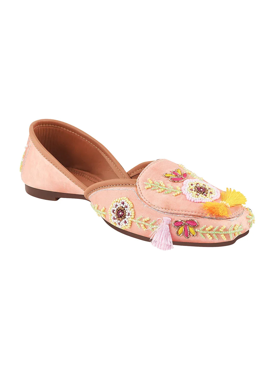 Floral Thread Embroidered Wedge Juttis