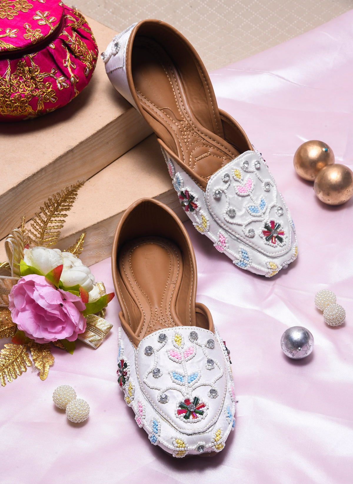 Handcrafted Zari & Stone Ethnic Wedge Juttis