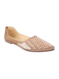 TRYME Ethnic Women's Stone Pearl Embellished Juttis